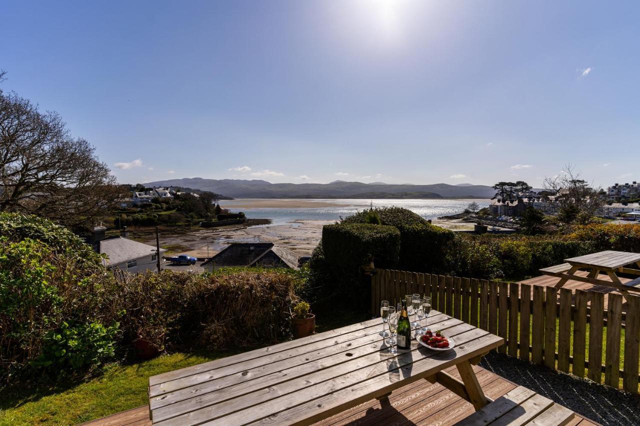 Villa Tegfryn , 5*, Sea View, Borth Y Gest Porthmadog Exterior foto